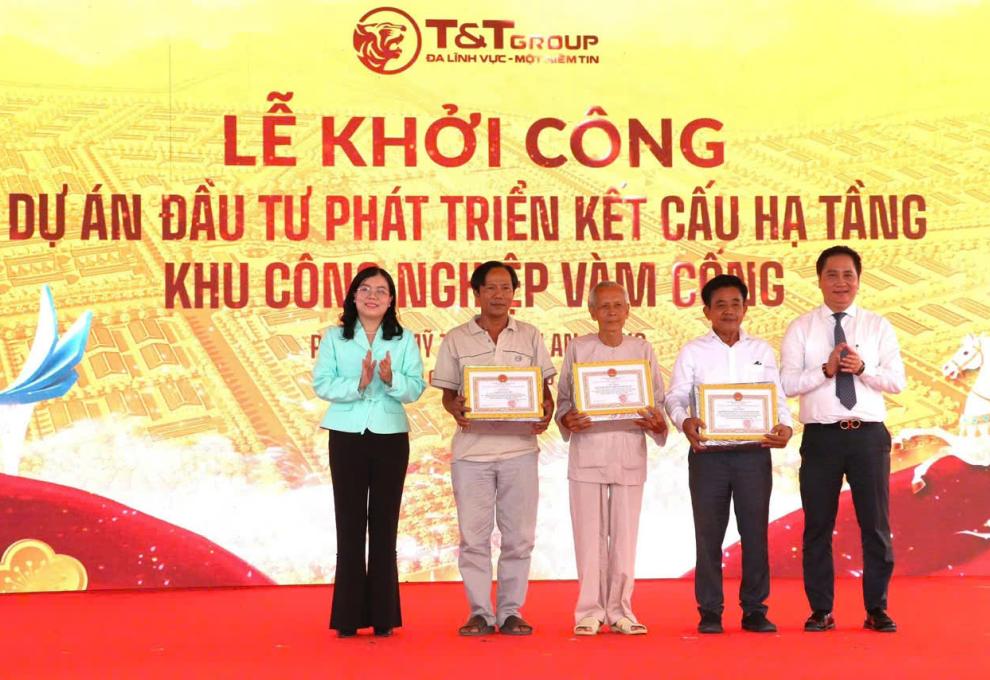 HÌNH ẢNH MINH HOẠ